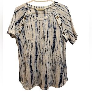 All In Love Blue and White Short Sleeve Top Size Large Petite